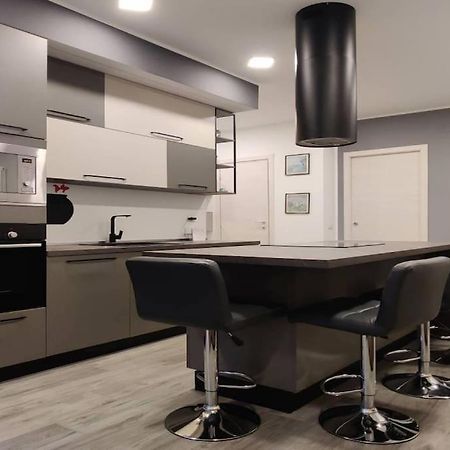 De Angeli District Apartment Milan Luaran gambar