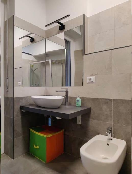 De Angeli District Apartment Milan Luaran gambar