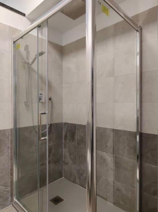 De Angeli District Apartment Milan Luaran gambar